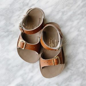 Saltwater Sun Surfer Sandals